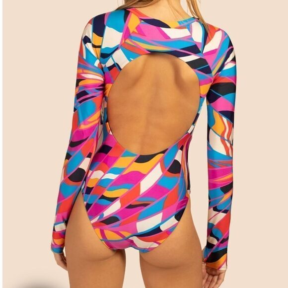 NEW 2023 TRINA TURK RIO ZIP-UP PADDLE SUIT RASH GUARD SWIMSUIT SIZE XLAR… - Picture 7 of 16